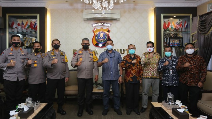 Kapoldasu Irjen Martuani Sormin Terima Wakil Ketua KPK Brigjen Yudirawan Bersama Tim Di Polda Sumut