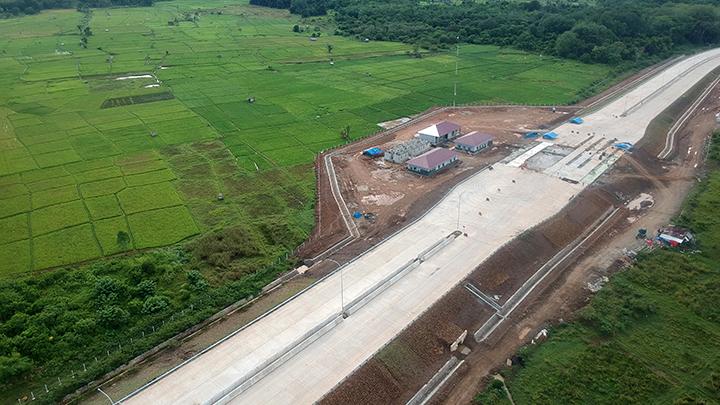 Ruas Tol Pekanbaru-Padang di Nagari Kasang, Kabupaten Padang Pariaman, Sumatera Barat