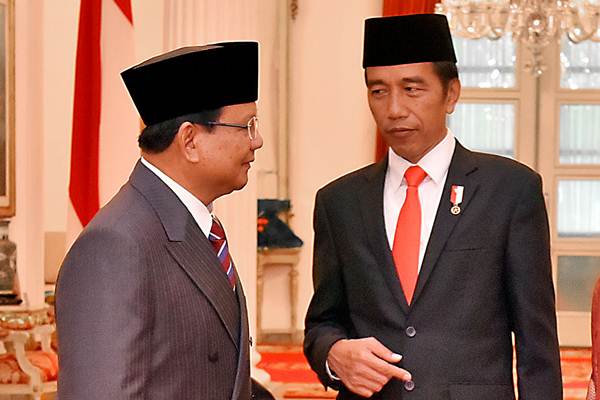Presiden Jokowi dan Menteri Pertahanan Prabowo Subianto 